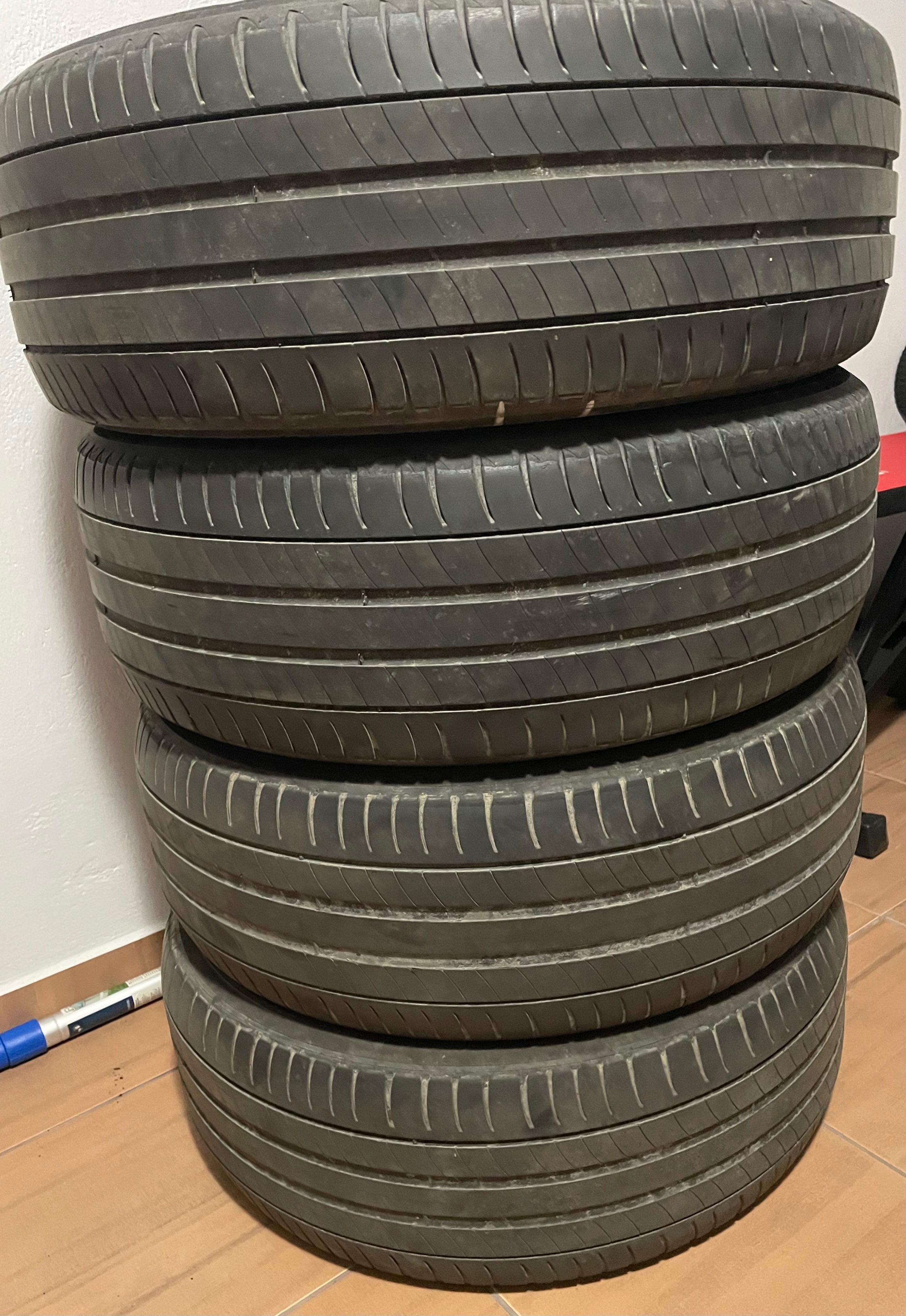 Opony letnie Michelin 215/55 R17