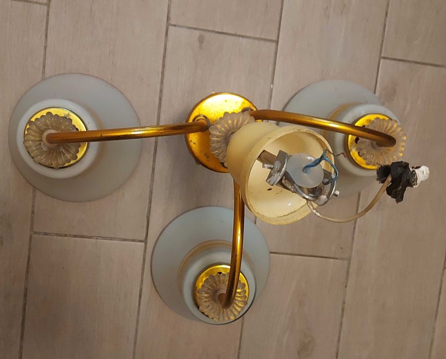 Люстра на 3 плафони часів СССР