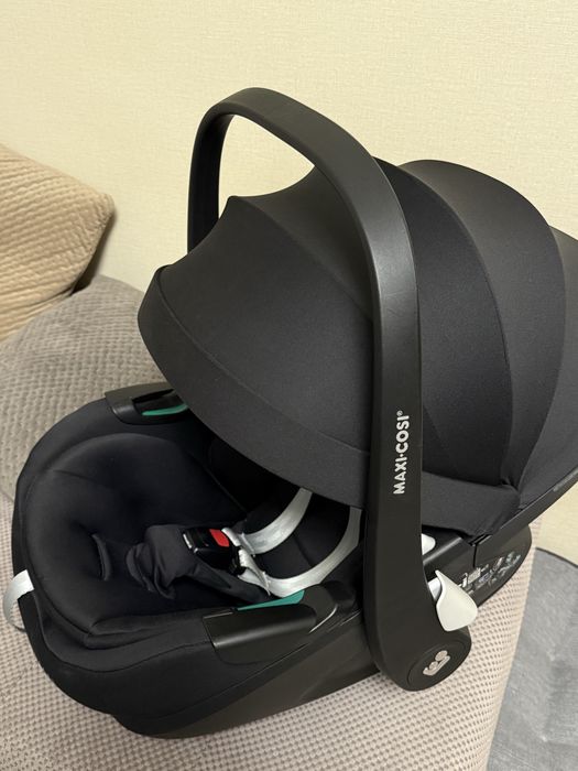 Продам автолюльку maxi-cosi pebble 360 pro