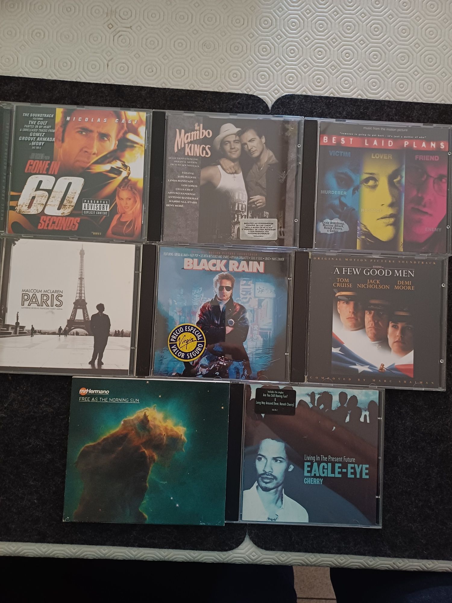 26 cds em excelente estado