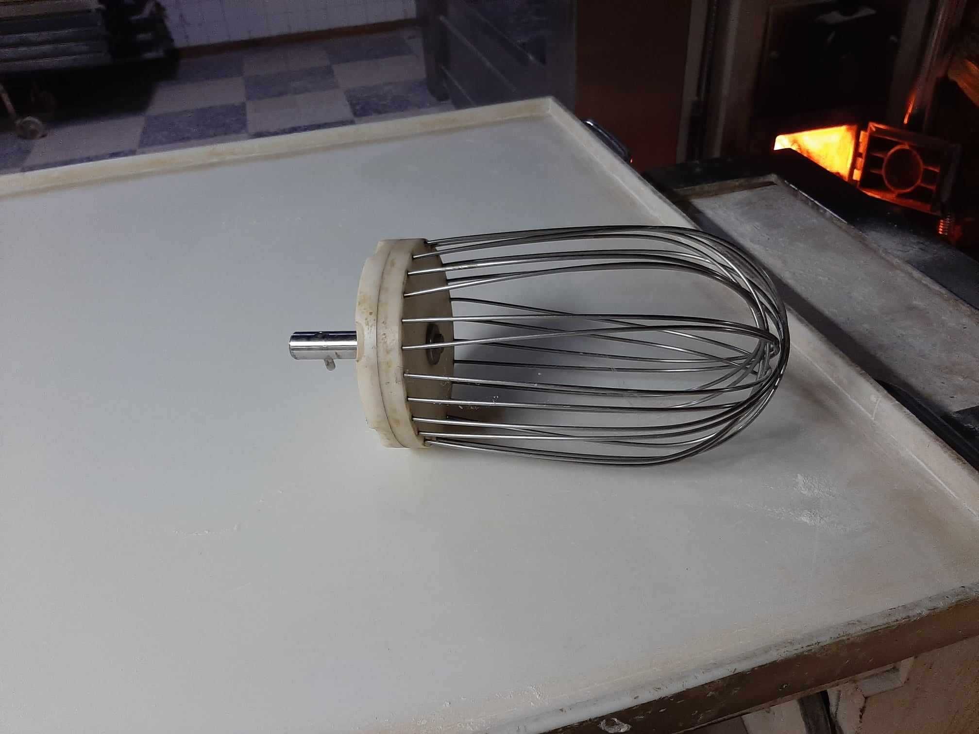 batedeira capacidade 25 kg