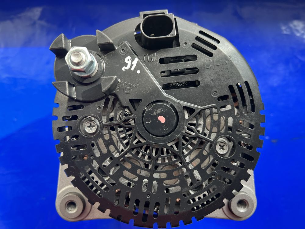 Alternator Audi SQ5 A6 A7 3.0 TDI - Hitachi 180A