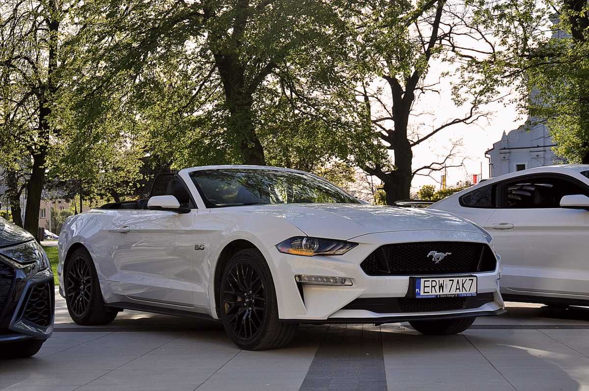 Mustangiem cabrio do Ślubu? Poprowadź auto marzeń!