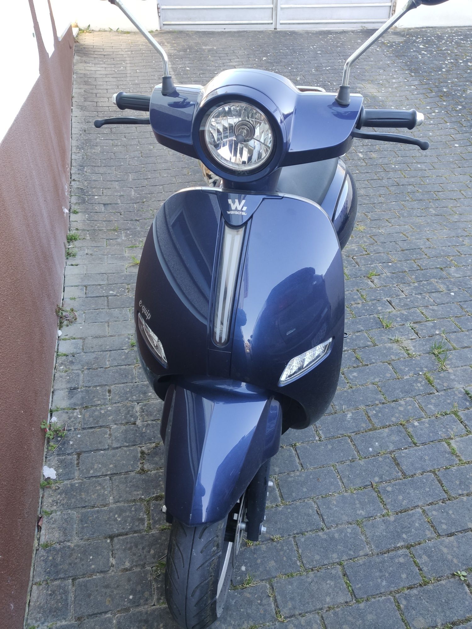 Scooter Eléctrica WAYSCRAL E-quip Azul (Equivalente 50cc)