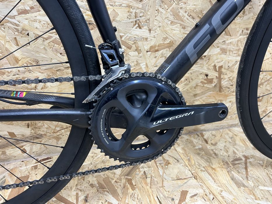 Bicicleta disco carbono Focus Paralane - Shimano Ultegra 11v