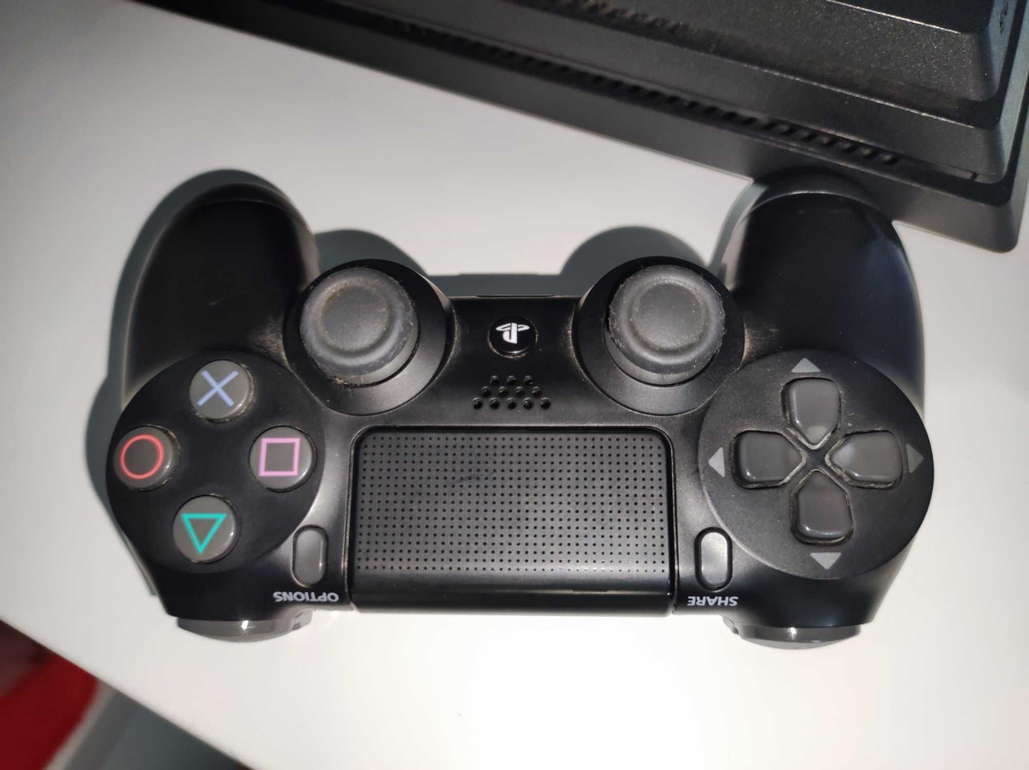 Ps4 pro como nova e assessórios