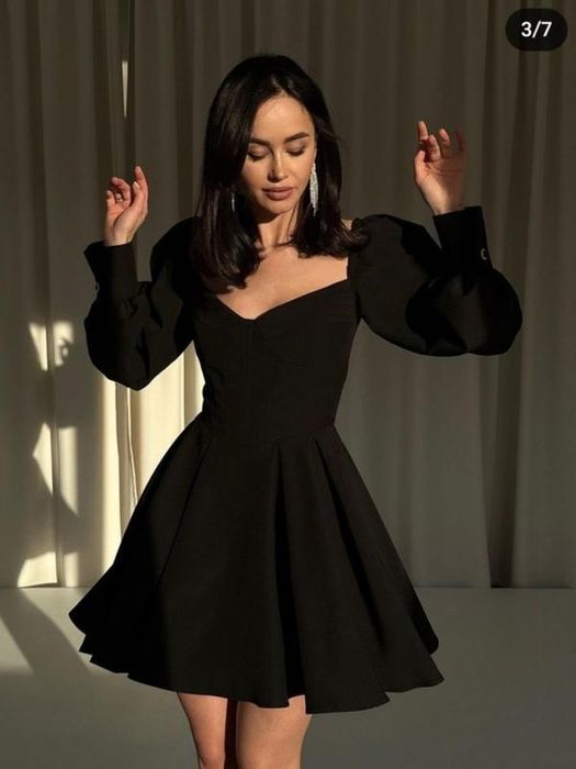 Продам чорну корсетну сукню з довгим рукавом Cher17 xs