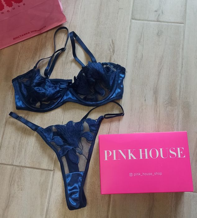 Новий комплект білизни PINK  бікіні і бюстгальтер лівчик розмір С