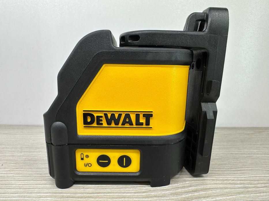 Laser krzyżowy DeWalt DW088