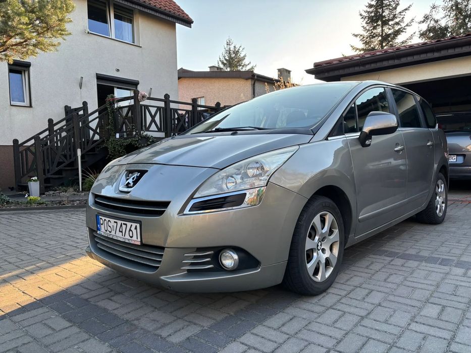Peugeot 5008 Peugeot 5008 - 1.6 • Niski przebieg 170 tys. • Zadbany
