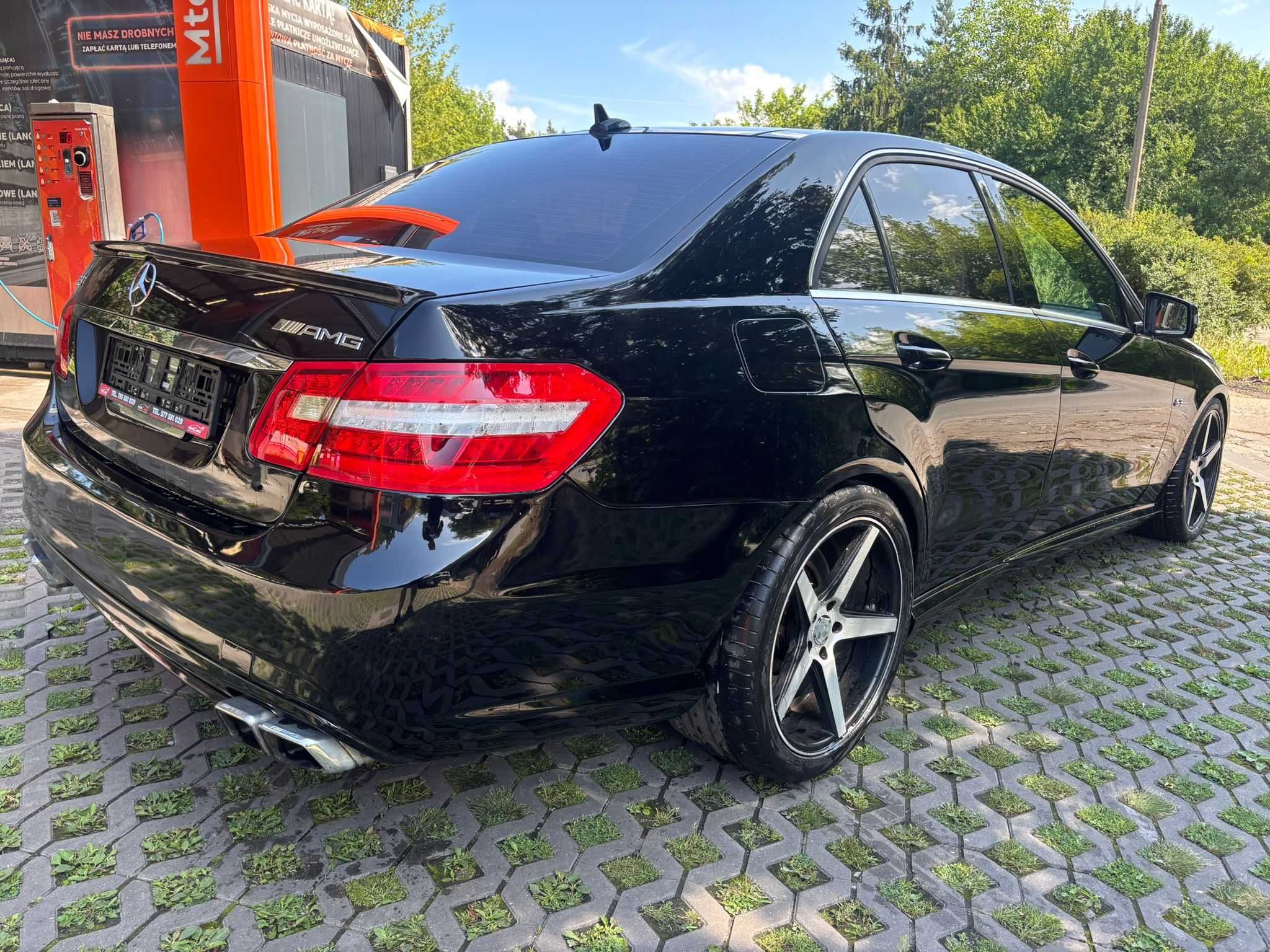 Mercedes-Benz E63 AMG