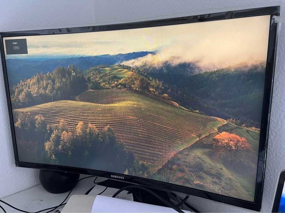 Monitor SAMSUNG C27F390FHR (27" - 60 Hz - 4 ms)