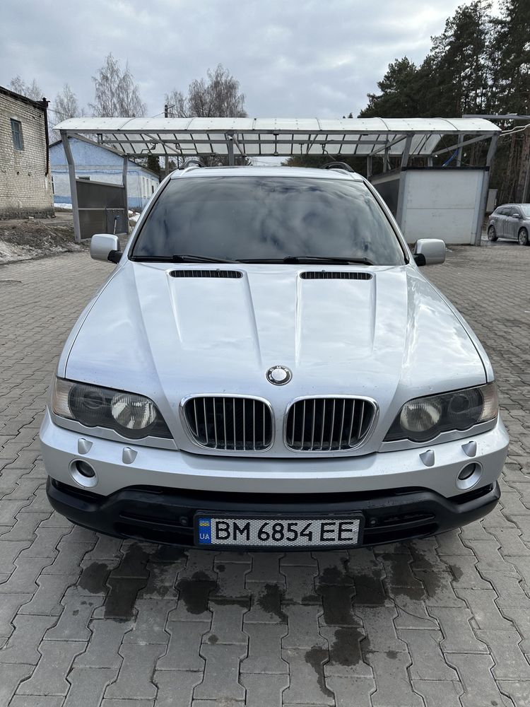 BMW x5 e53 4.4газ
