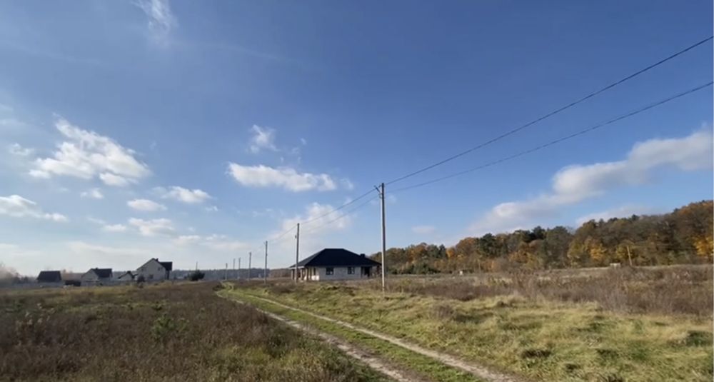 Продам земельну ділянку . Власник .Кустин . 12,6 соток під будівництво