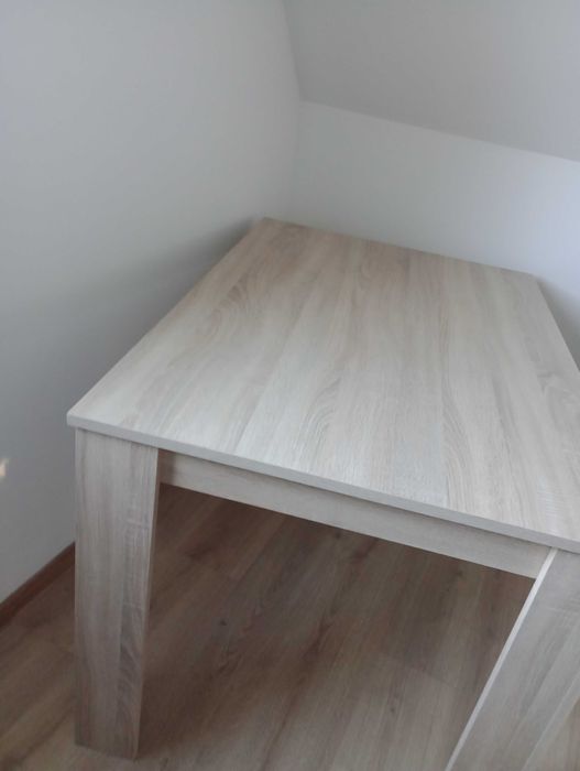 Sprzedam stół tanio