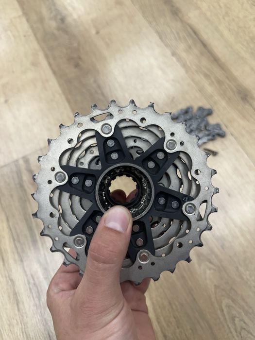 Zestaw Kaseta + Łańcuch Shimano Ultegra 11-30z + HG701 12S