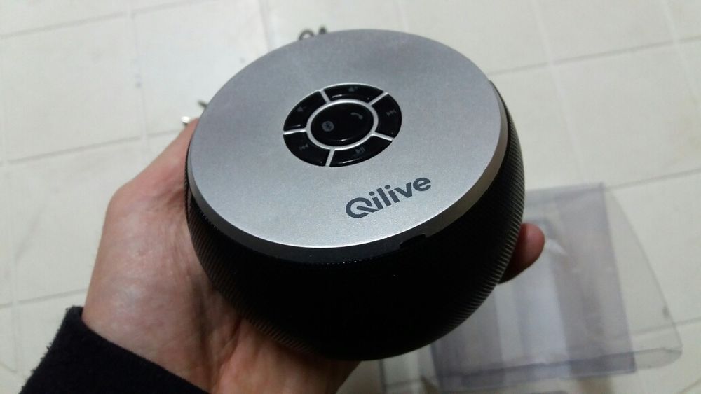 Speaker Qilive e Oriflame