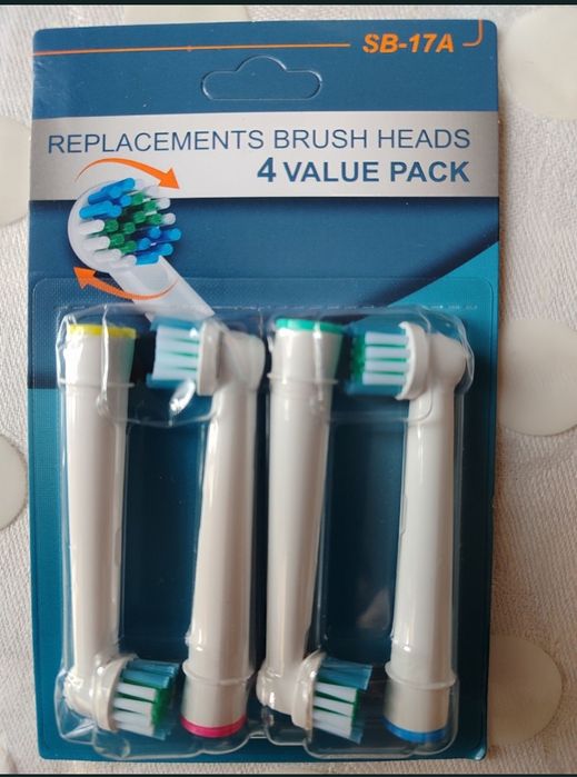 Насадки комплект Oral B Vitality Precision Clean Oral B Sensitive Clea