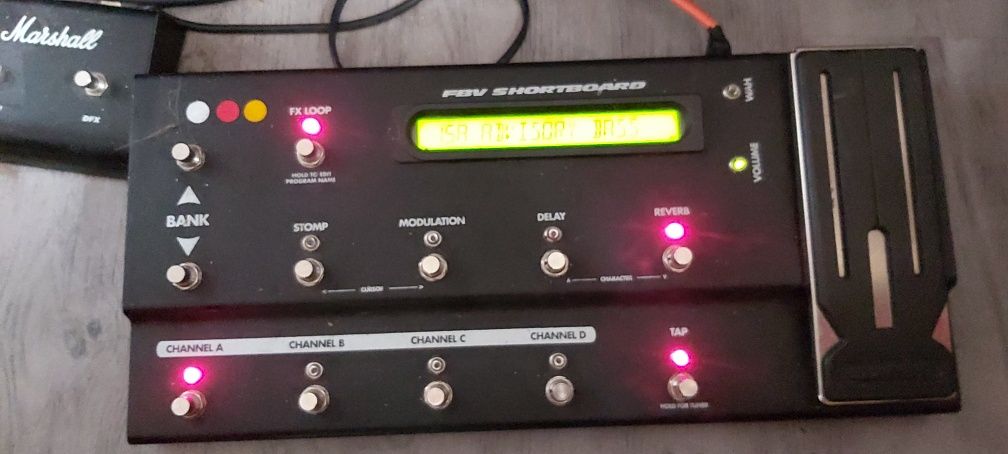 Line 6 POD X3 PRO + FBV kontroler nożny