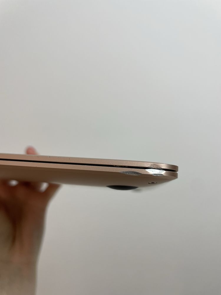 Macbook air 13 gold 256 gb