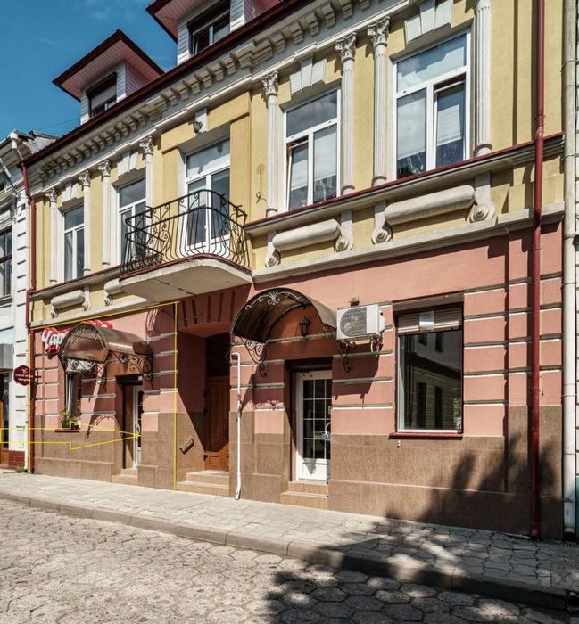 Продаж комерційного приміщення на топовій вулиці Коломиї