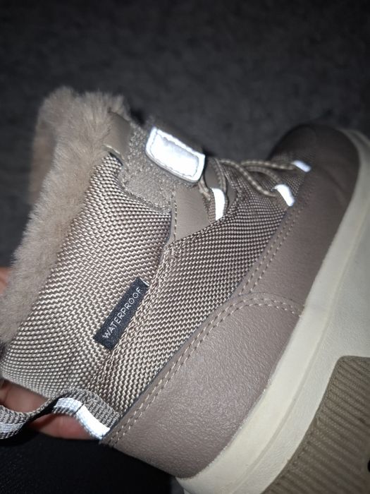 Зимові дитячі ботинки для дівчинки H&M / Зимние ботинки для девочки H&