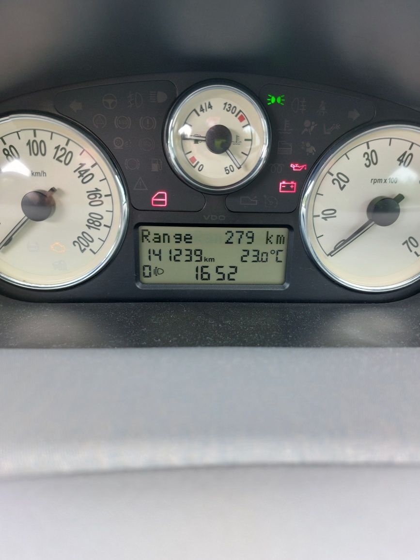 Lancia Ypsilon 1.2 80 KM