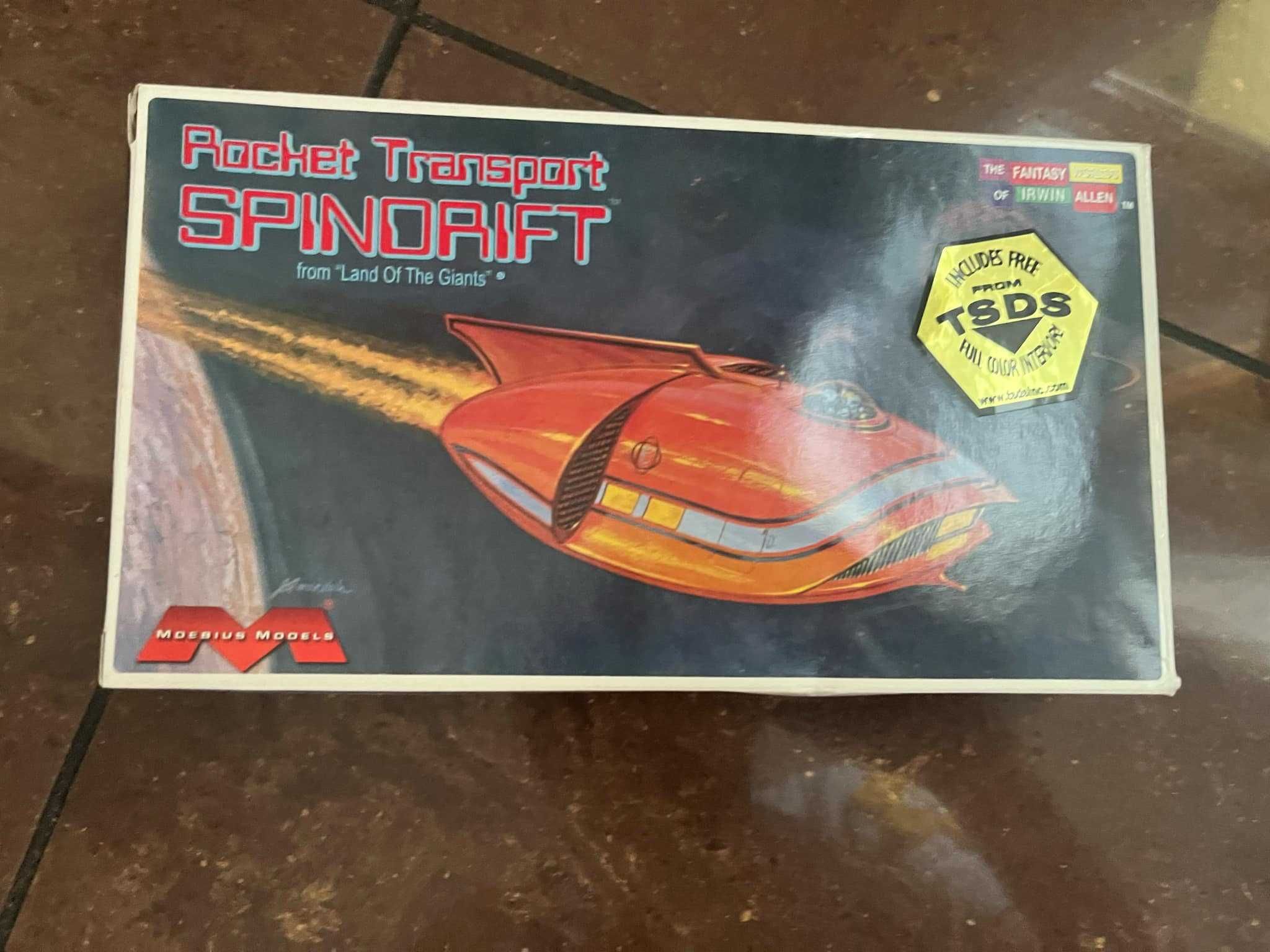 Model Rocket Transport Spinorift from Land of the Giants