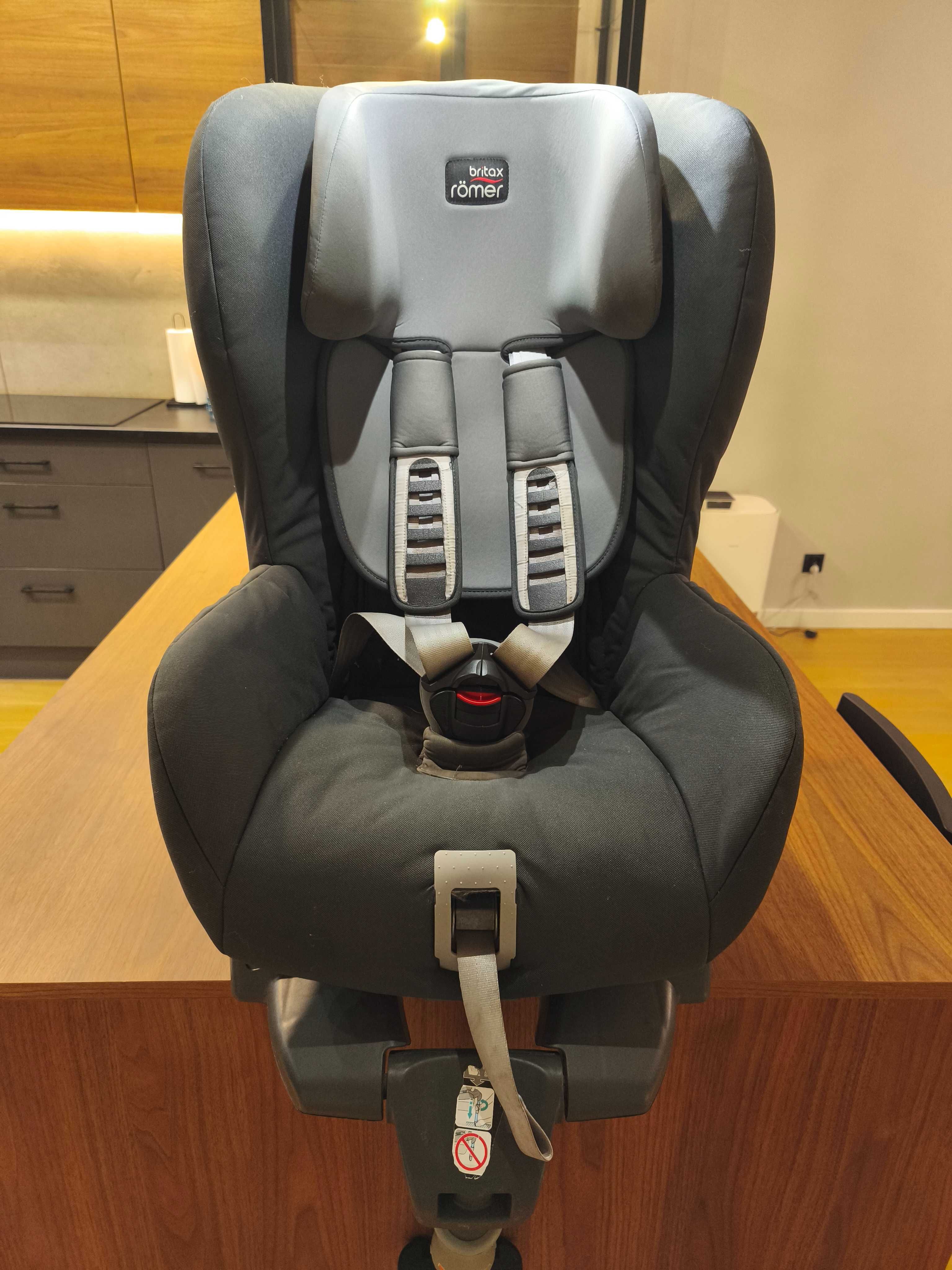 Fotelik Britax Romer SafeFix Plus 9-18 kg Super stan!