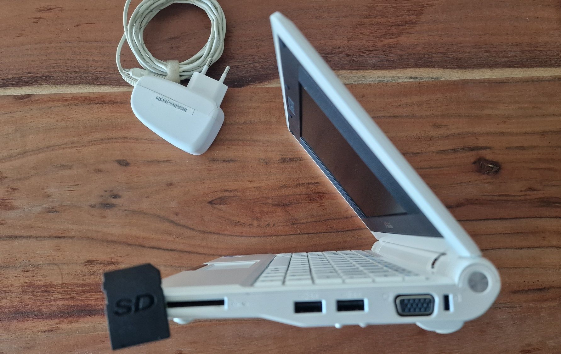 Mini portátil Asus Eee PC Series