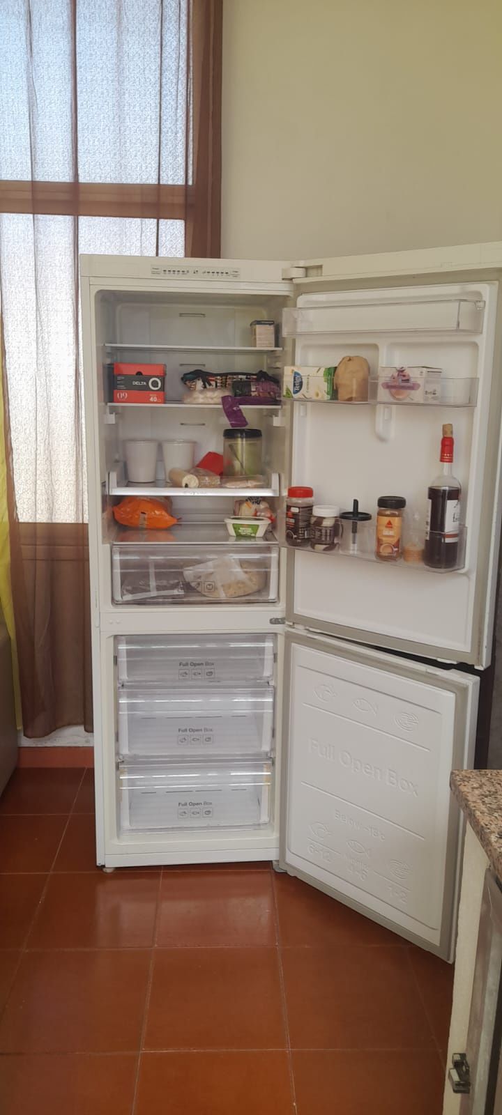 Frigorífico usado em bom estado
