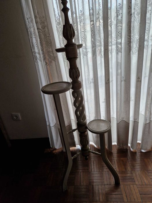 Floreira de 3 pratos madeira antiga,  feita à mão