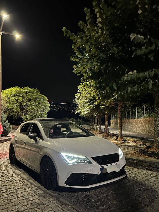 SEAT Leon 2.0 TSI S&S DSG Cupra 300