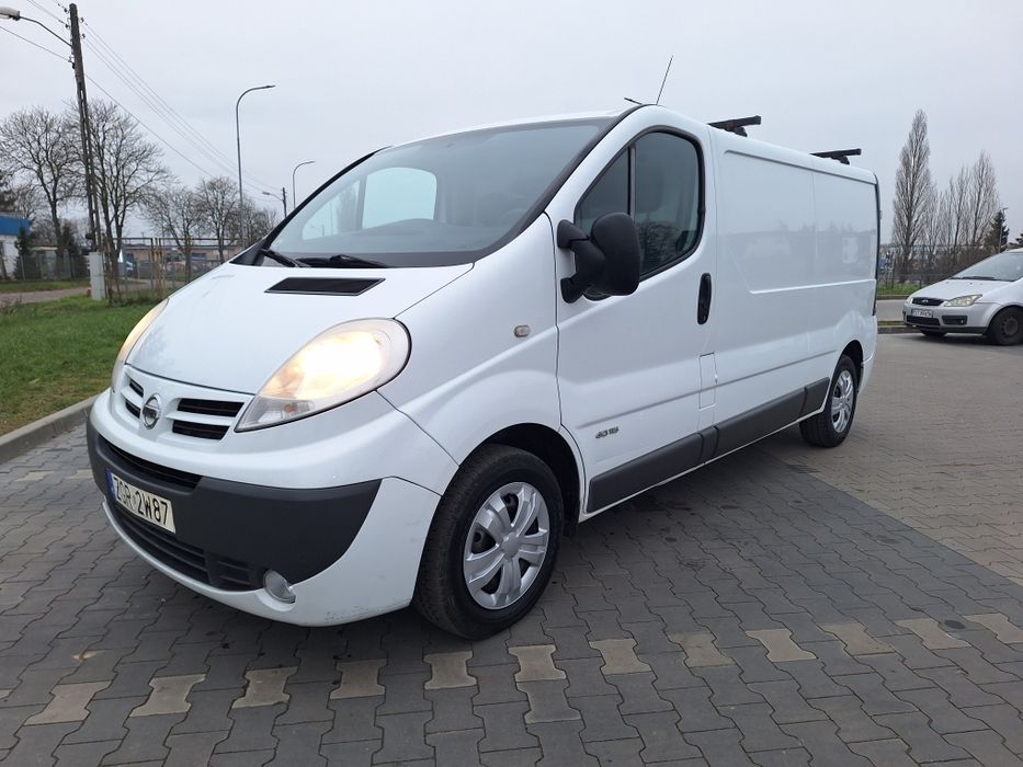 Primastar Trafic Vivaro Long 2.0 115KM klima 3 osobowy  zarej w PL