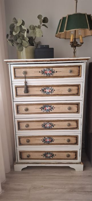 Aparador antigo madeira