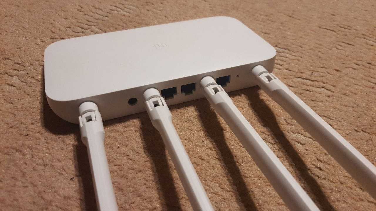 Wi-fi роутер Xiaomi Mi Router 4C.