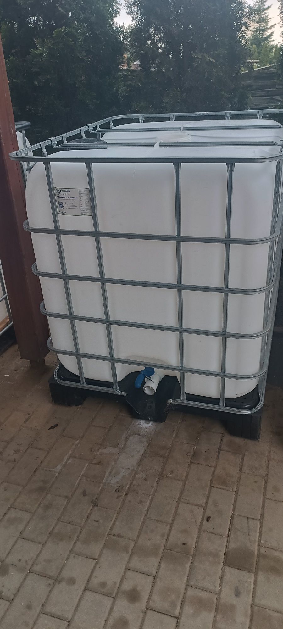 Zbiorniki mauzer 1000l na wode