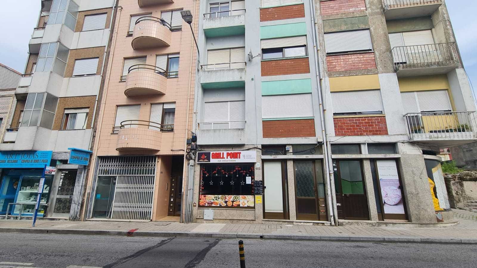 Arrendamento T2+1, com varanda, marquise, 2 quartos de banho, Paranhos