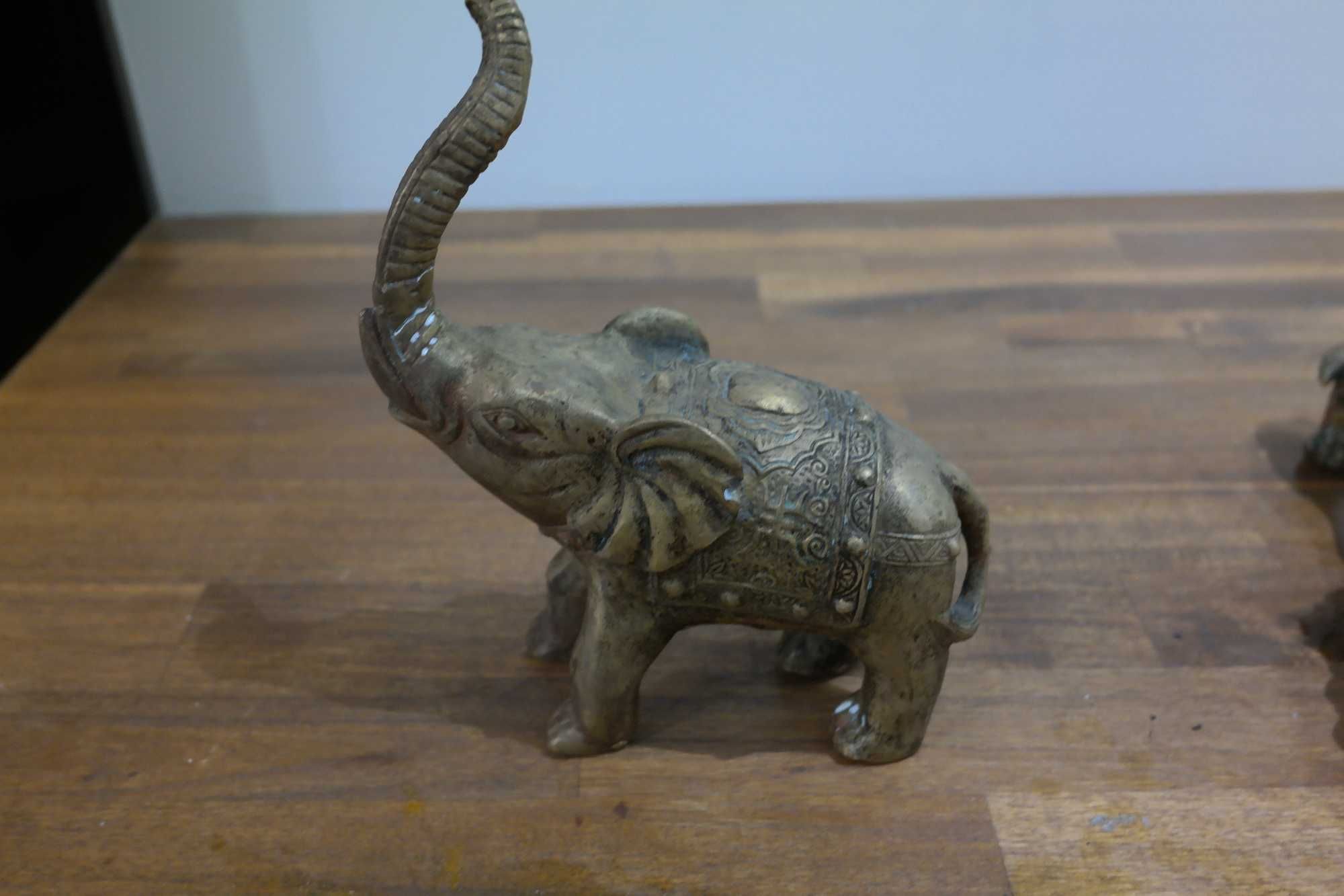 figurka z mosiadzu słoń