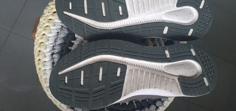 Ténis Nike UK 7,5 UE 40,5 brancoos