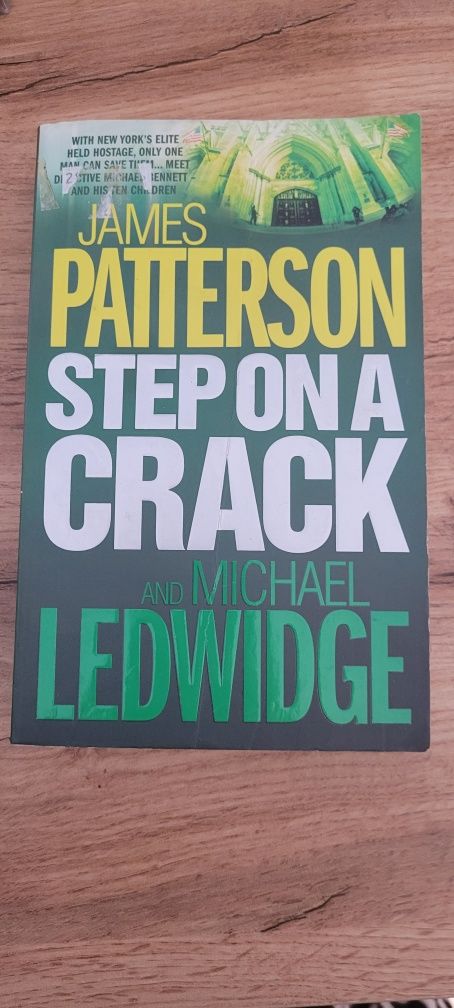 James Patterson "Step on a crack"
