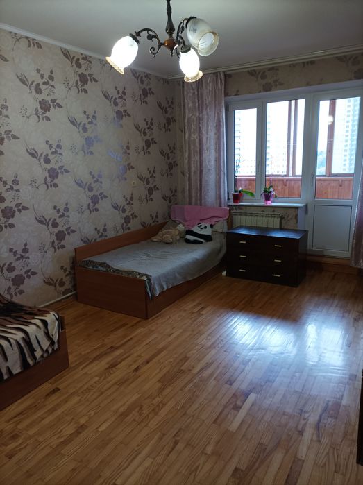 Оренда кімнати на позняках