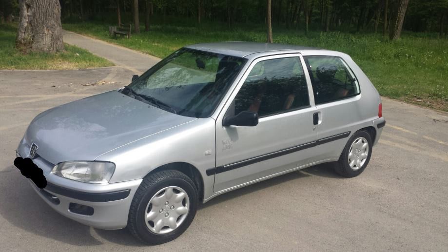Peugeot 106 mk2 .