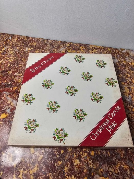 Royal Doulton Świąteczny talerz kolekcjonerski Chrismas 1986 Porcelana