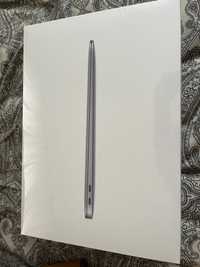 MacBook Air 13” M1 16GB RAM - Folia