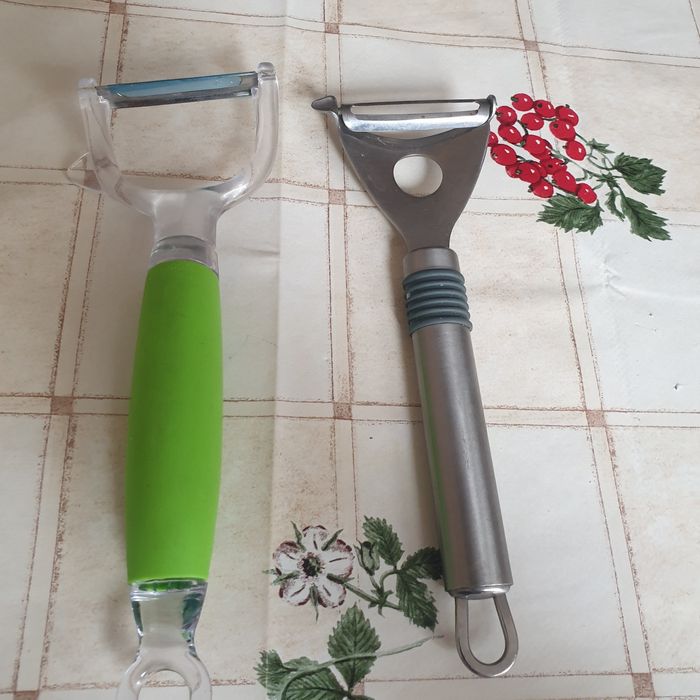 Овощечистка . Набор.