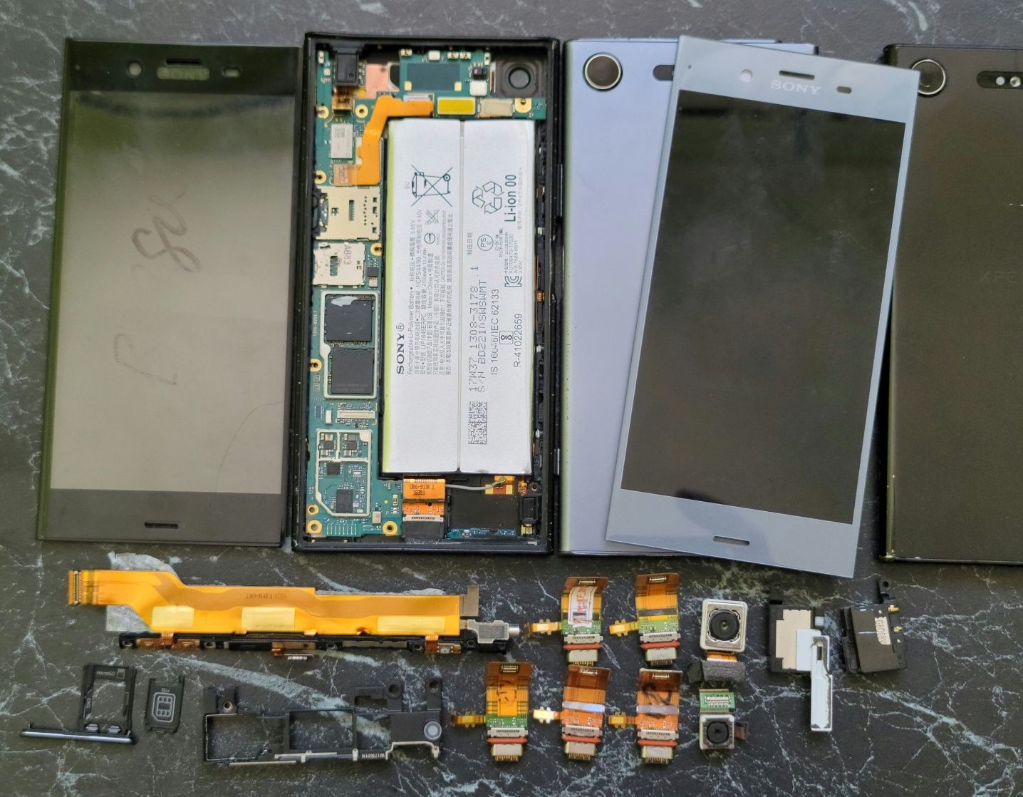 Запчасти к Sony Xperia