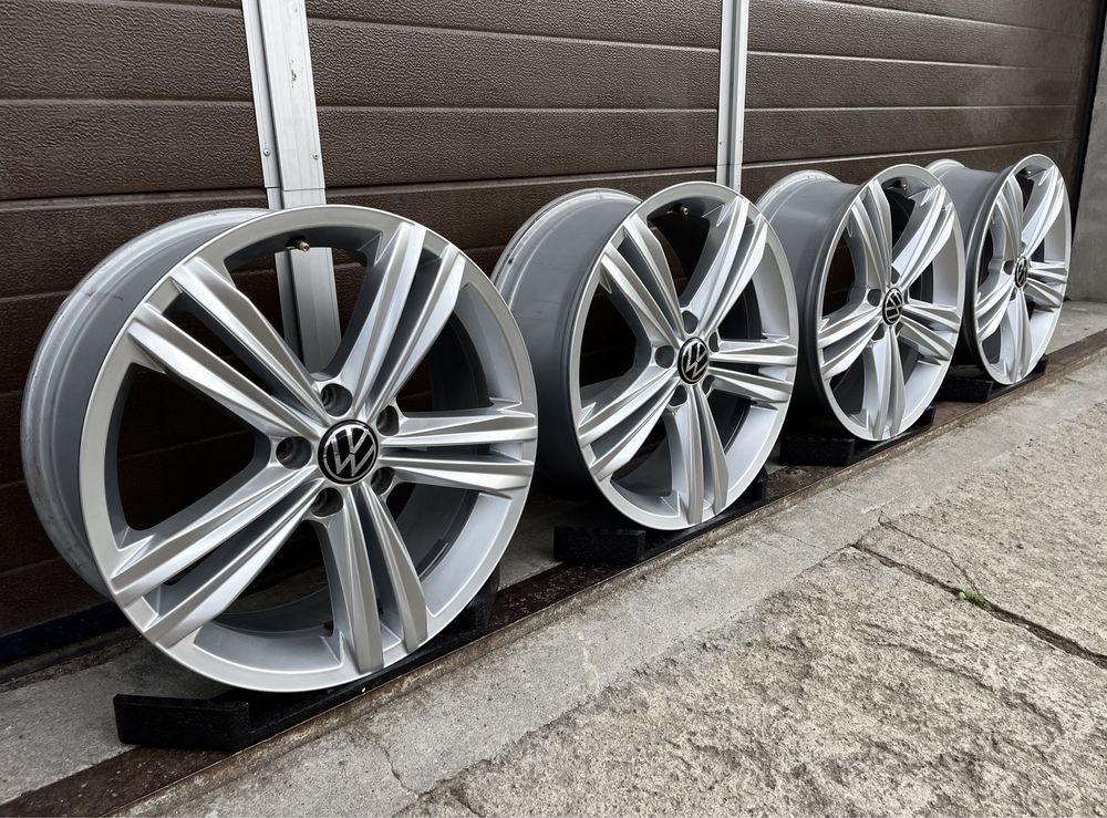 4x Alufelgi 5x112 r18 et43 7J Felgi aluminiowe VW R-line Oryginal 18”