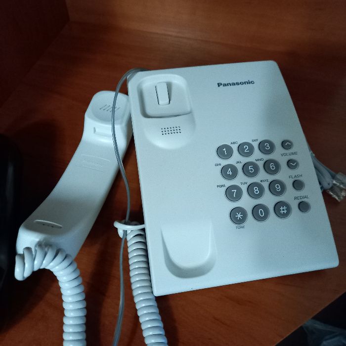 Телефон стационарный Panasonic KX-TS 2350 б/у