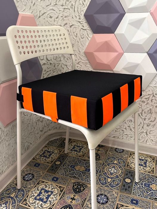 Детский бустер 38×38×10